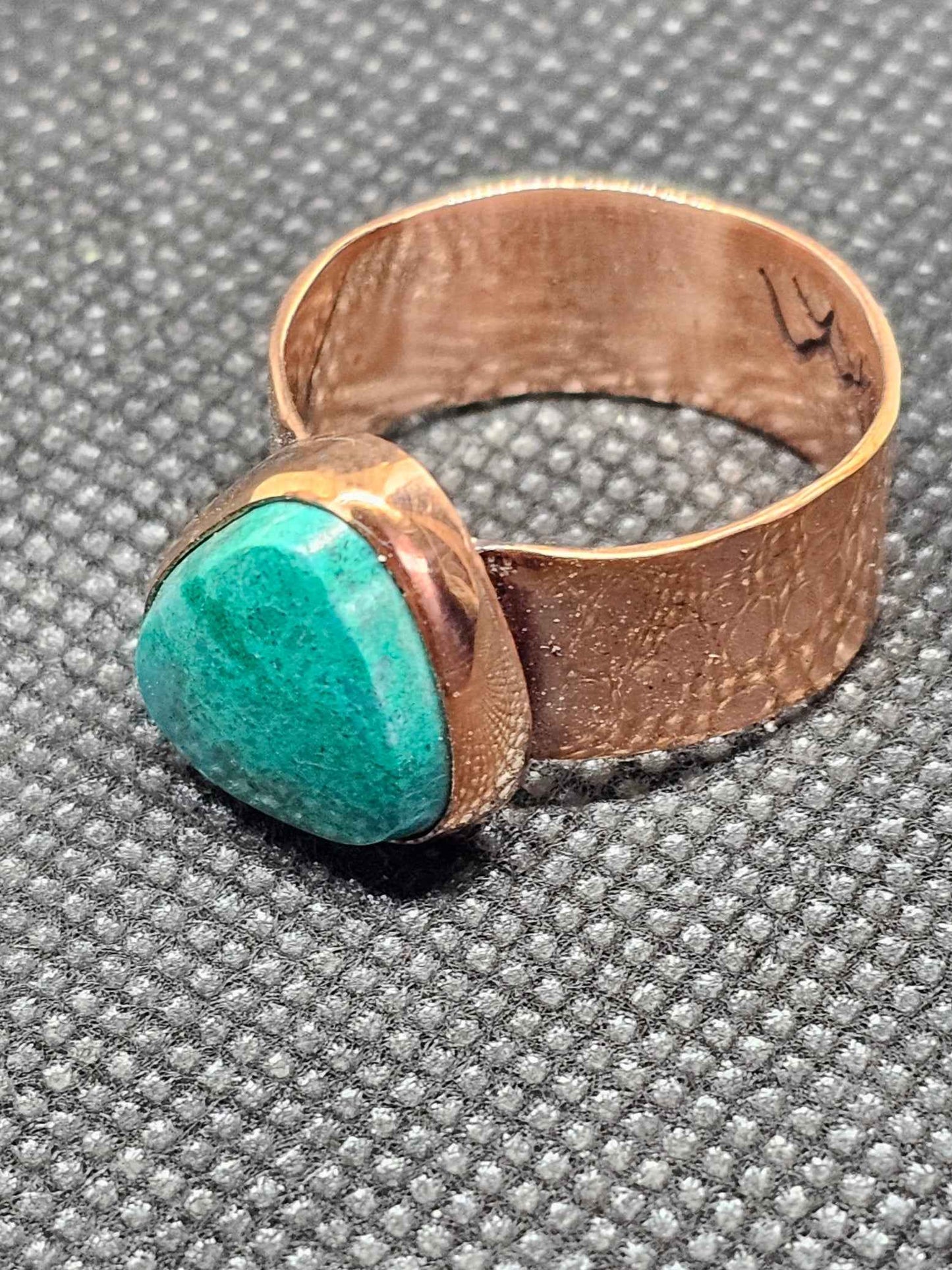 Handmade hammered copper turquoise ring size 10