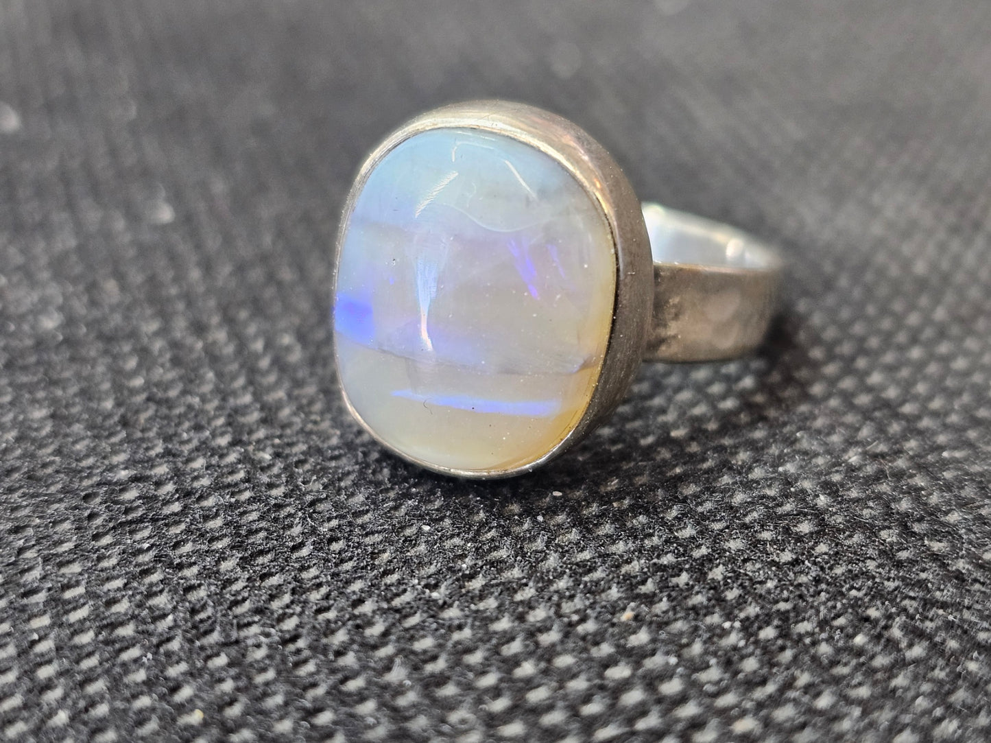 Handcrafted Silver Australian Lightning Ridge Opal Ring (Size 7)